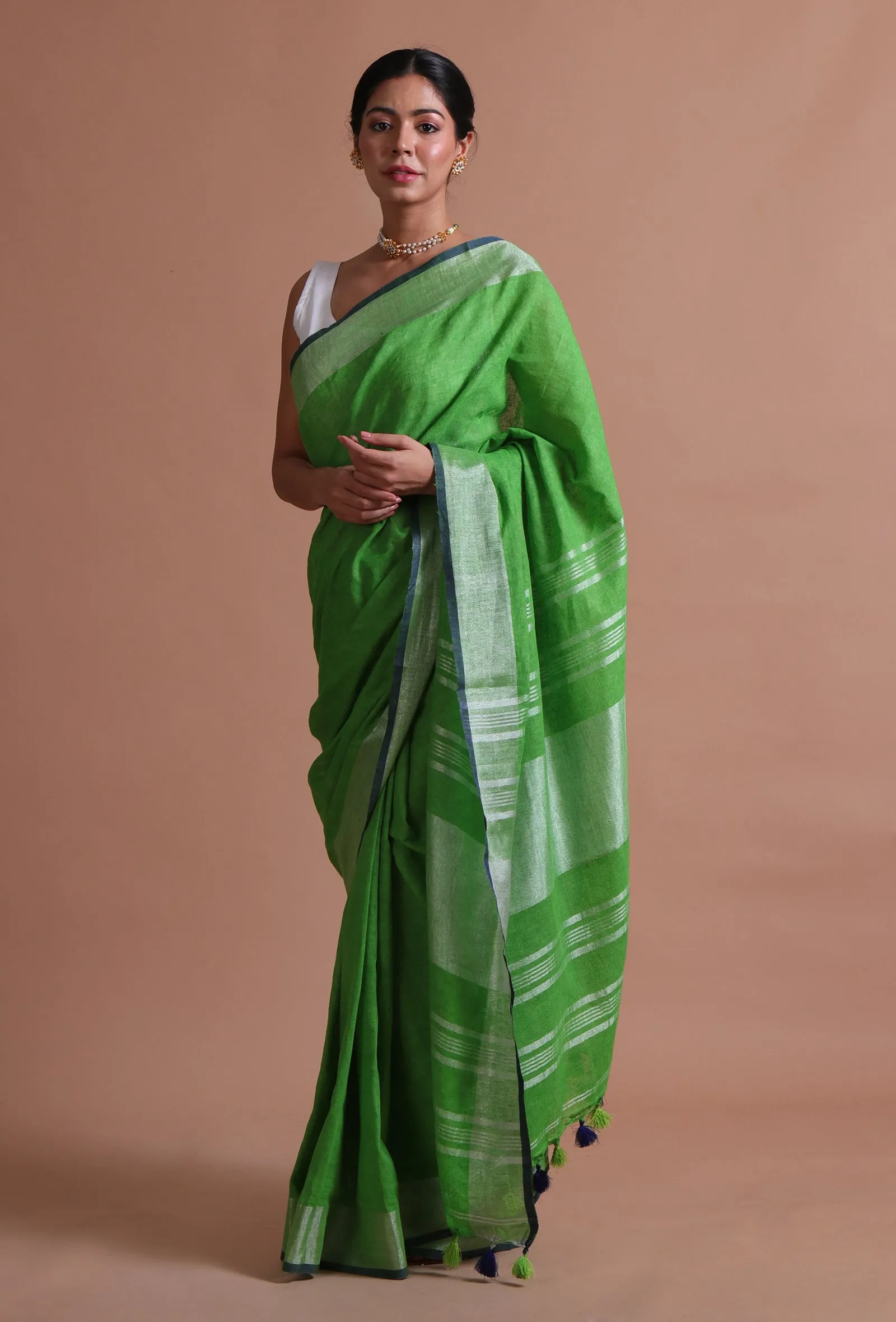 Green Color Cotton Linen Saree With Unstitched Blouse