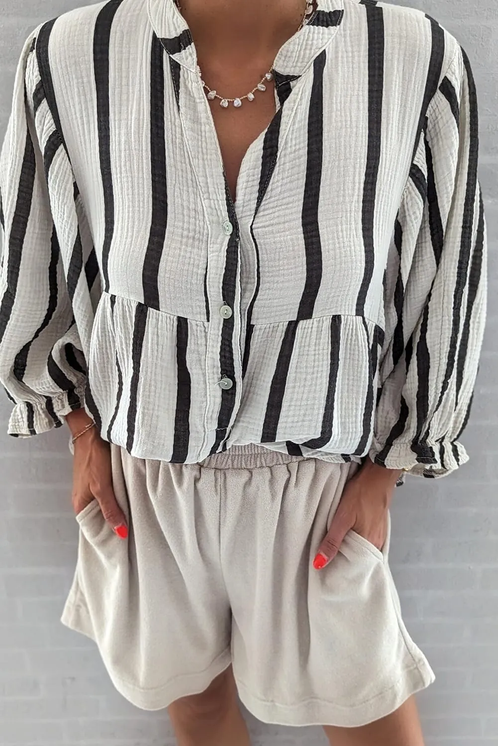 Maketina Women's Casual V Neck Striped Puff Sleeve Blouses Cotton Cute Loose Fit Flowy Button Down Shirts