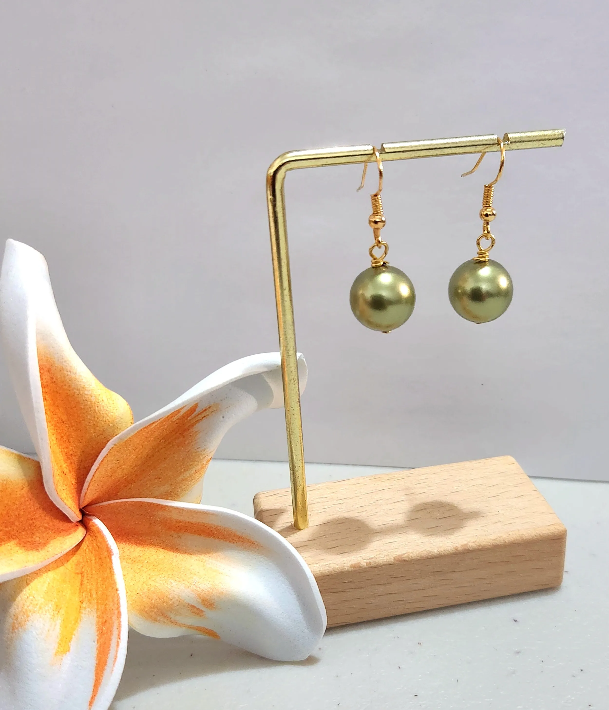 TWINA - Premium Green Pistachio Swarovski Pearl Set